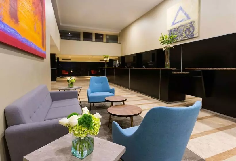 هتل NH Puebla Centro Historico