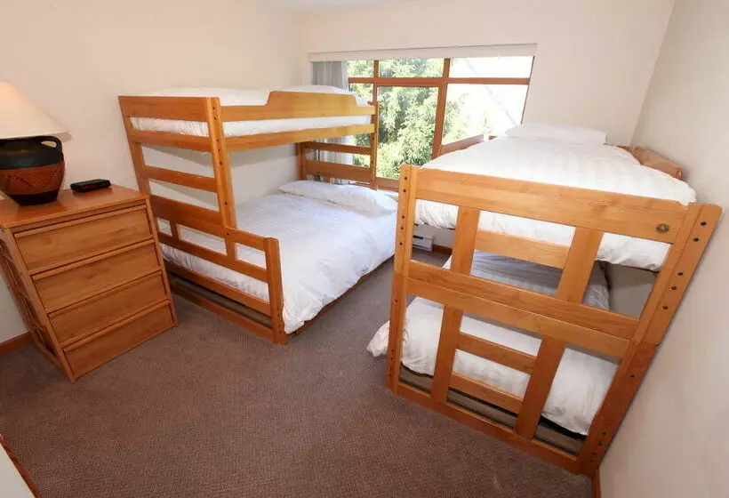 ホテル Stoney Creek