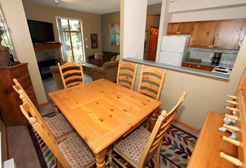 فندق Stoney Creek