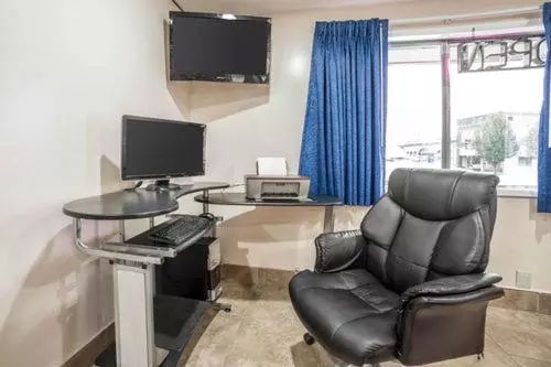 هتل Travel Inn Lewiston