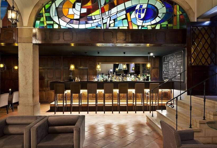 ホテル Turim Restauradores