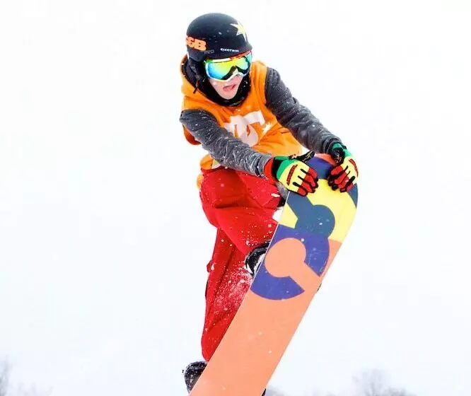 Hotelli Pinestone Resort & Conference Centre