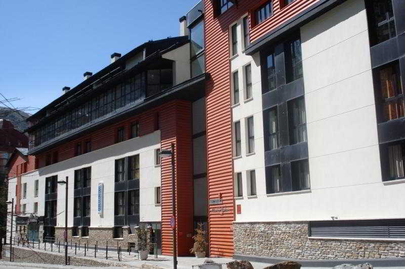 Apartamentos S. T. Sierra Nevada