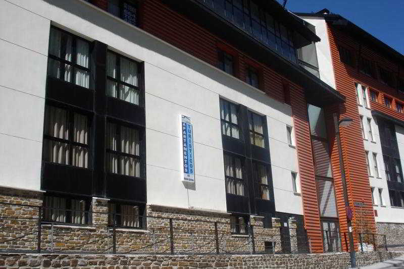 Apartamentos S. T. Sierra Nevada