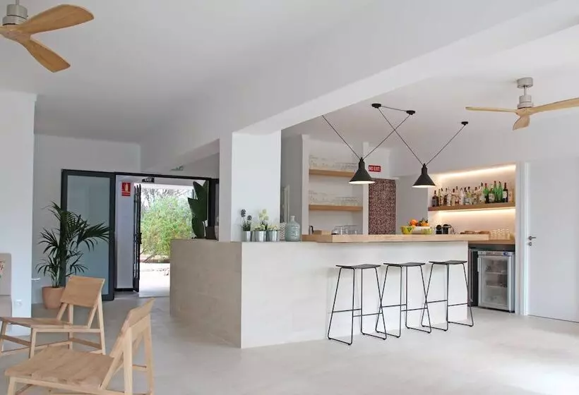 Aparthotel Niu D´aus