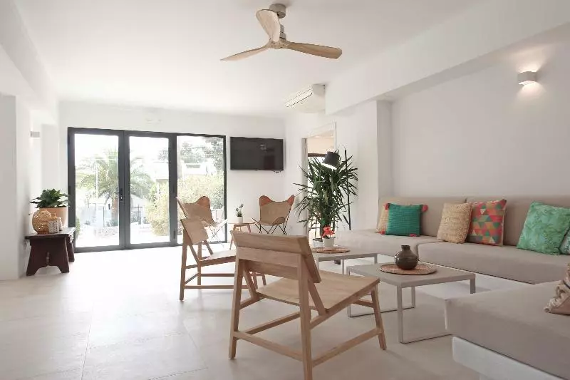 Aparthotel Niu D´aus