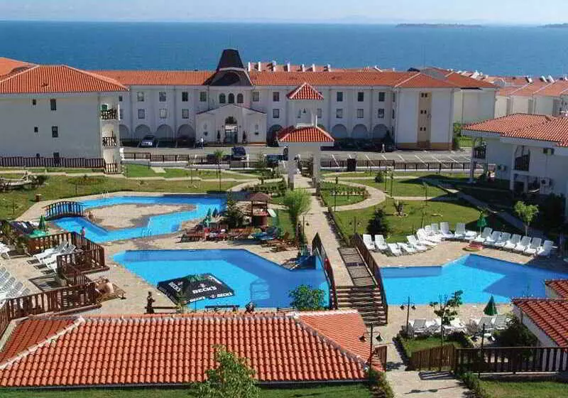 Kambani Bells Apart Complex