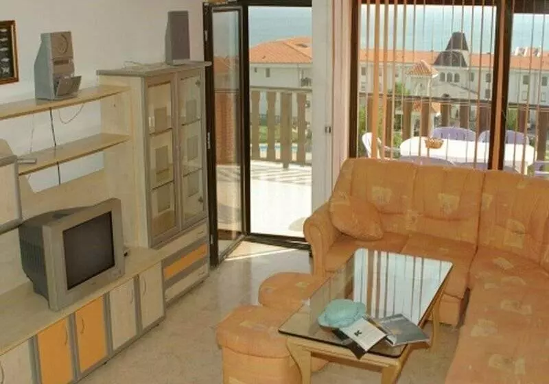 Kambani Bells Apart Complex