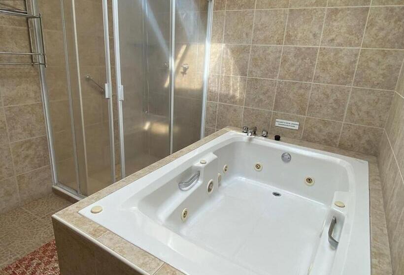 酒店 Capital O La Huerta Golf &