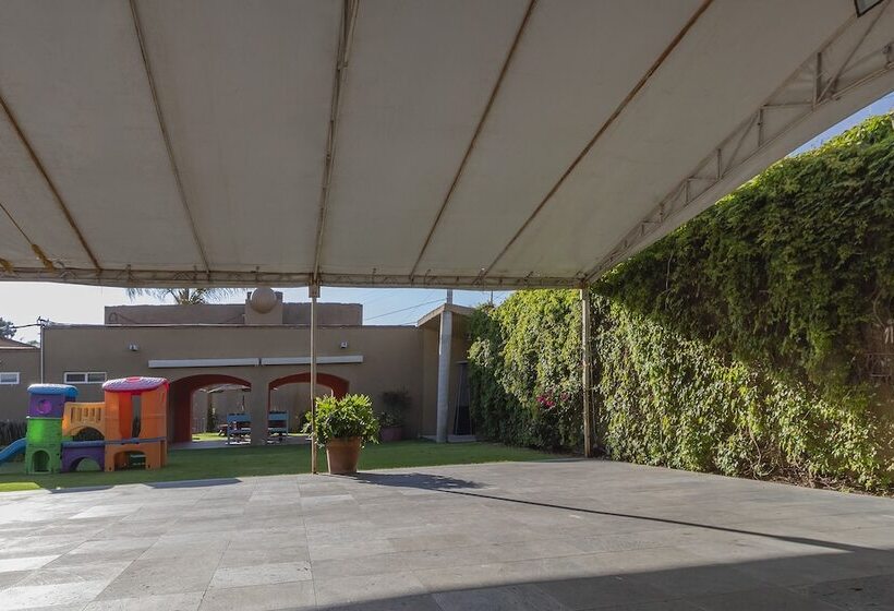 酒店 Capital O La Huerta Golf &