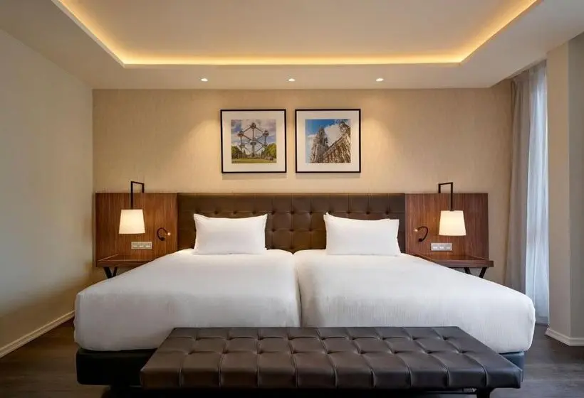 هتل Eurostars Avenue Louise