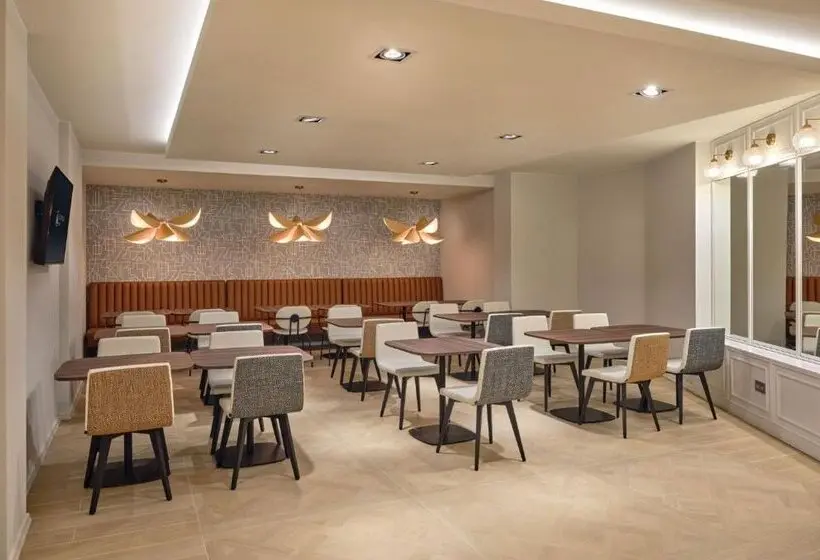 هتل Eurostars Avenue Louise