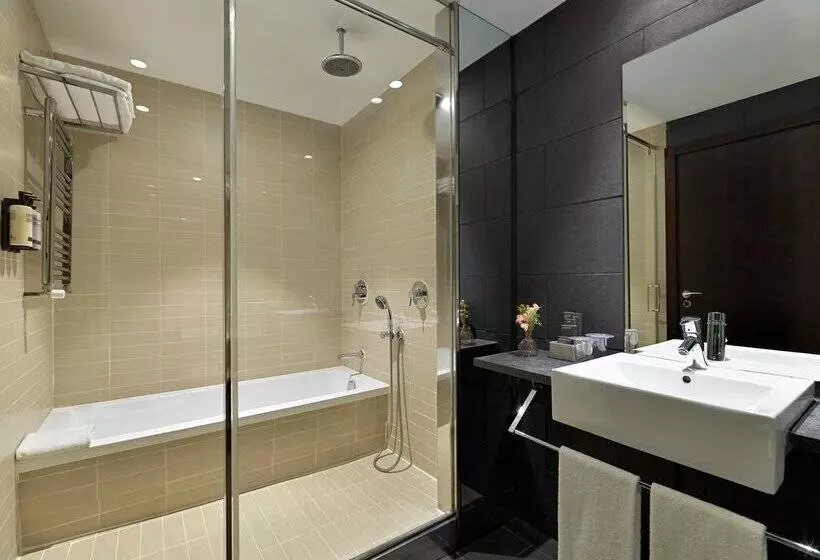 Отель H10 Casanova