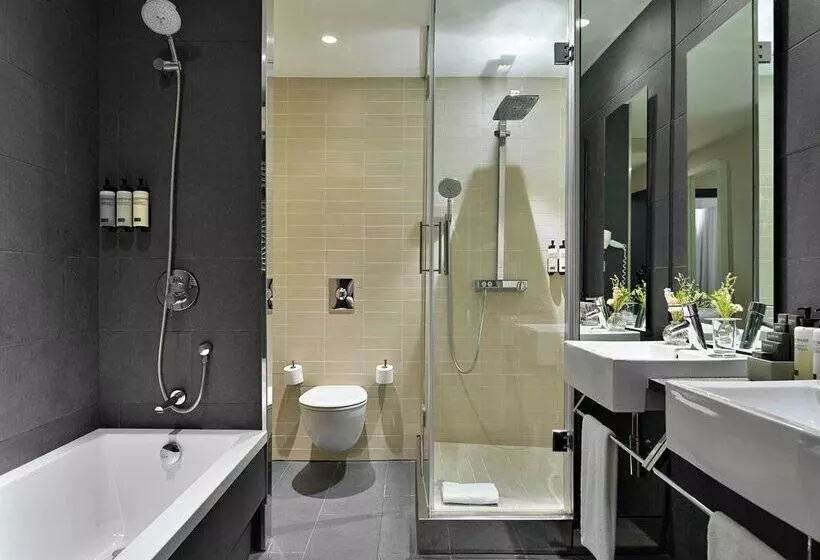 Отель H10 Casanova