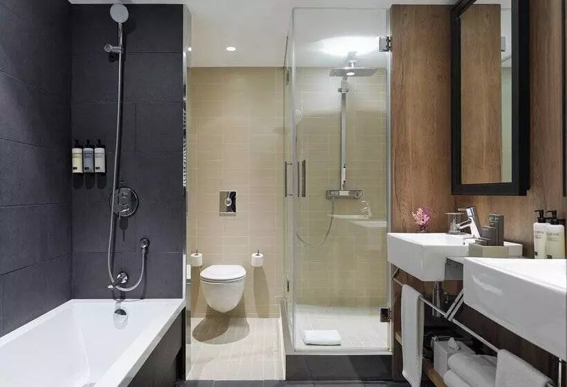 Отель H10 Casanova