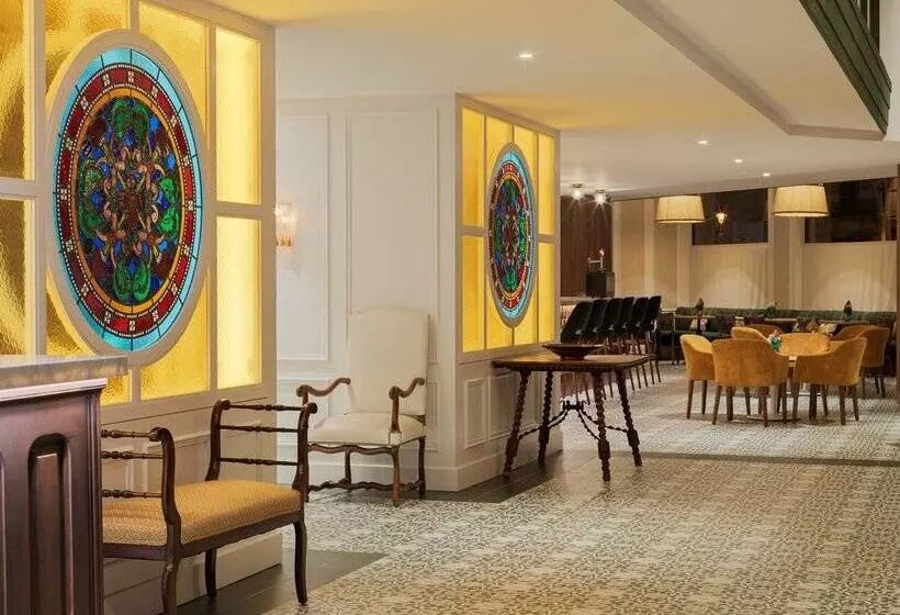 Отель H10 Casanova