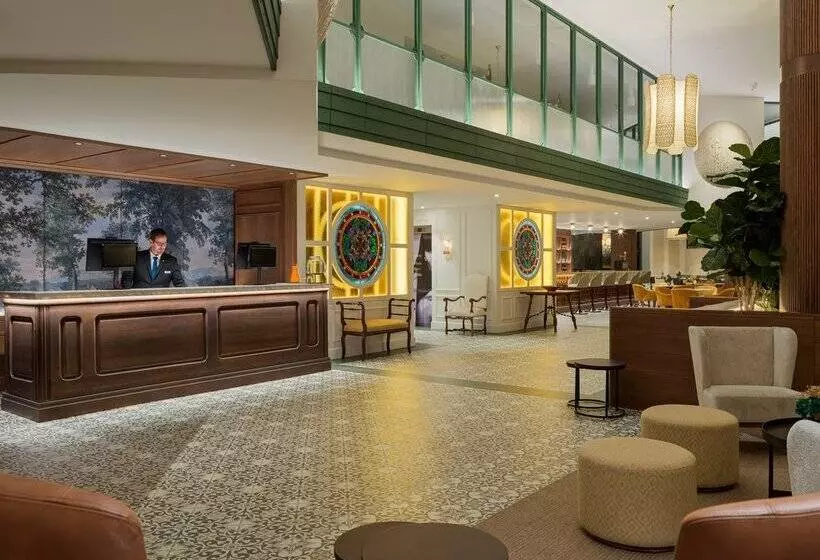 Отель H10 Casanova