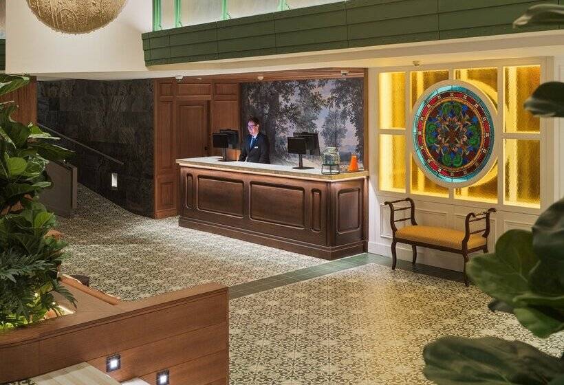 Отель H10 Casanova