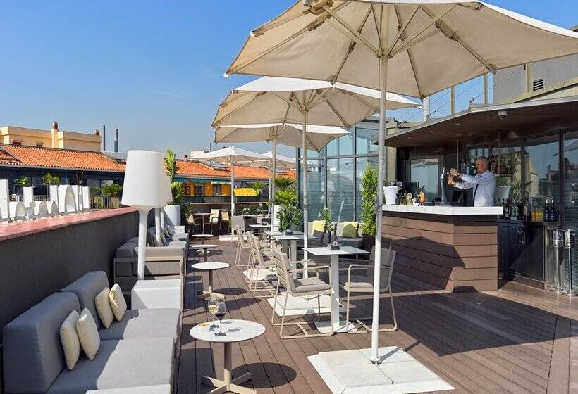 Отель H10 Casanova