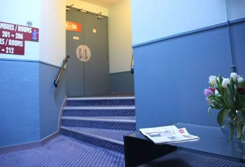 בית מלון כפרי Hôtel Les Gens De Mer Lorient By Popinns