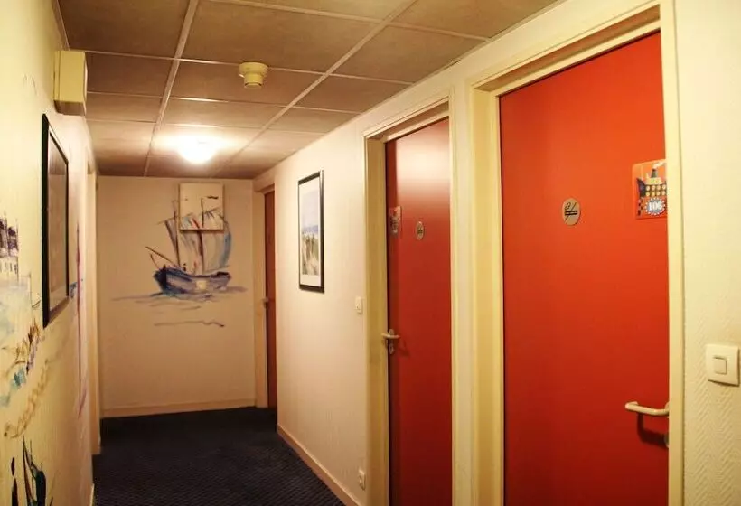 בית מלון כפרי Hôtel Les Gens De Mer Lorient By Popinns