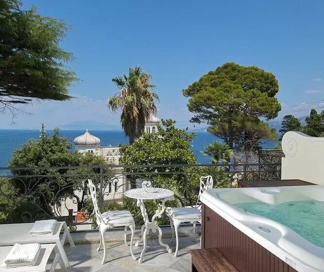 هتل Luxury Villa Excelsior Parco