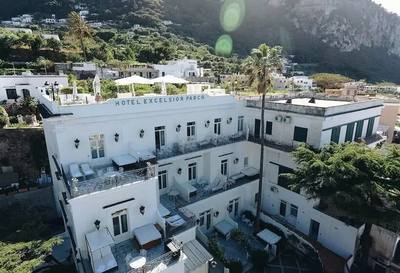 هتل Luxury Villa Excelsior Parco