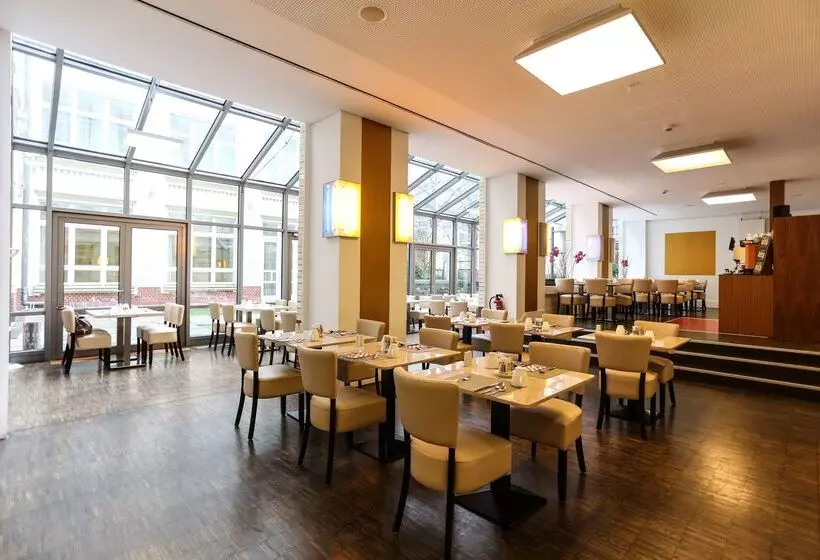 هتل Park Plaza Wallstreet Berlin Mitte