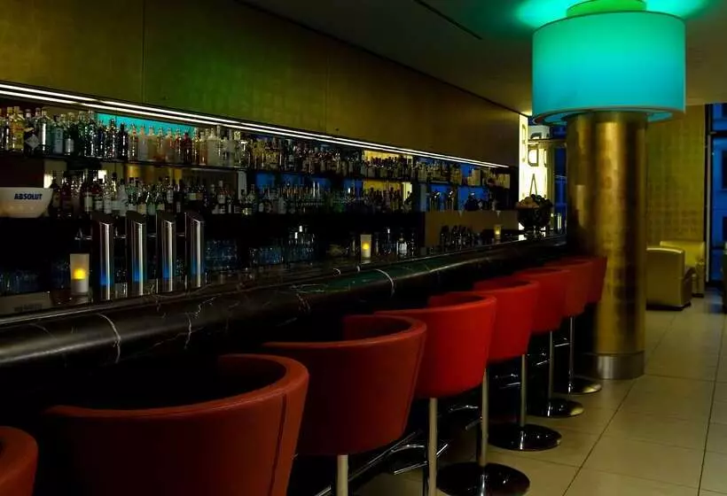 هتل Park Plaza Wallstreet Berlin Mitte