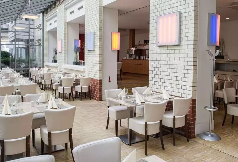 هتل Park Plaza Wallstreet Berlin Mitte