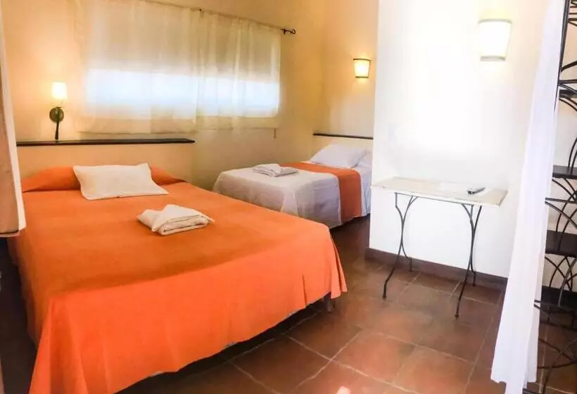 هتل Patio Del Malinche