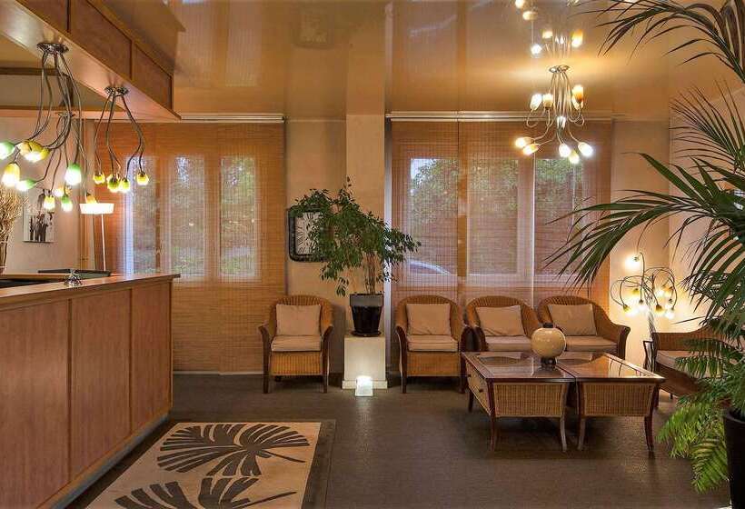 ホテル The Originals City, Hôtel Rive Droite, Albi Quartier Madeleine