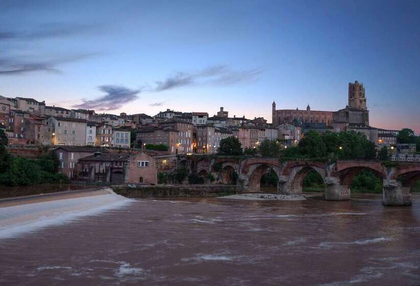 ホテル The Originals City, Hôtel Rive Droite, Albi Quartier Madeleine