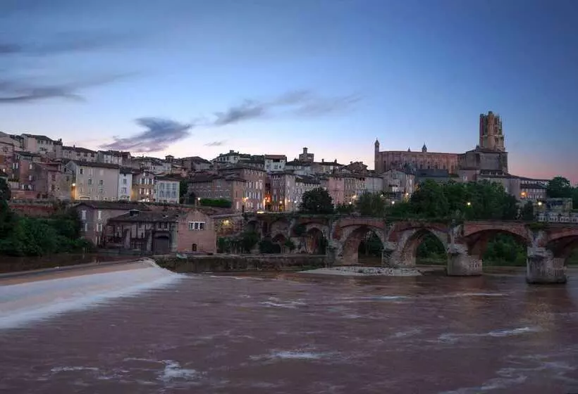 Отель The Originals City, Hôtel Rive Droite, Albi Quartier Madeleine