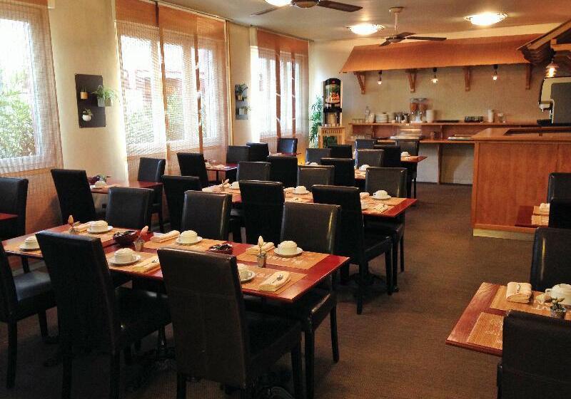 ホテル The Originals City, Hôtel Rive Droite, Albi Quartier Madeleine