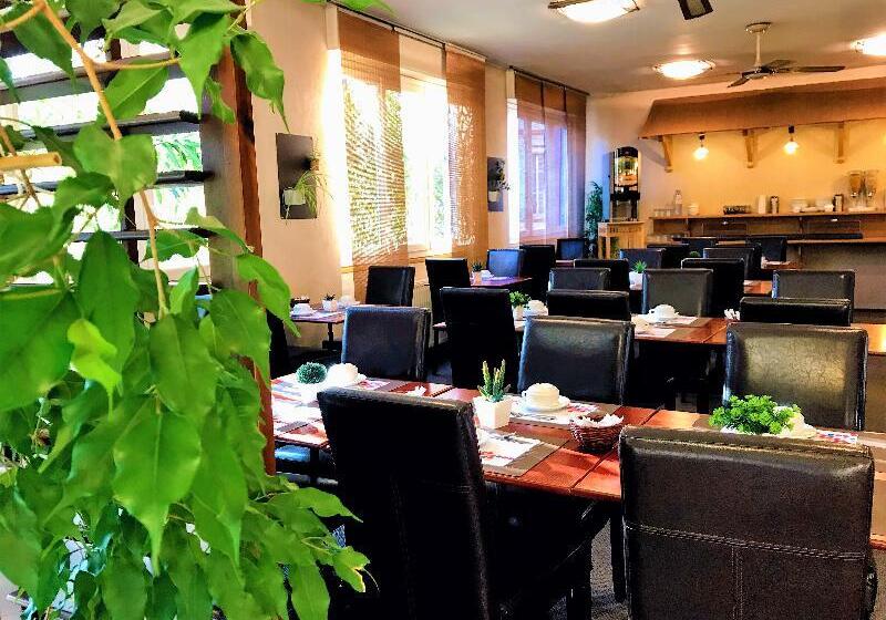 ホテル The Originals City, Hôtel Rive Droite, Albi Quartier Madeleine