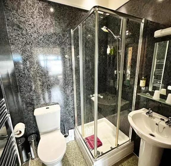 Отель The Quies