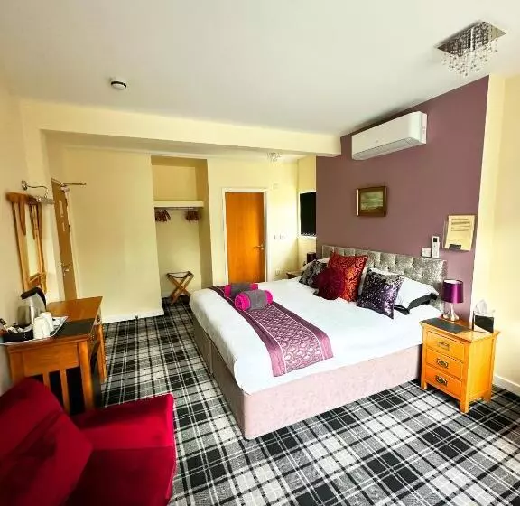 Отель The Quies