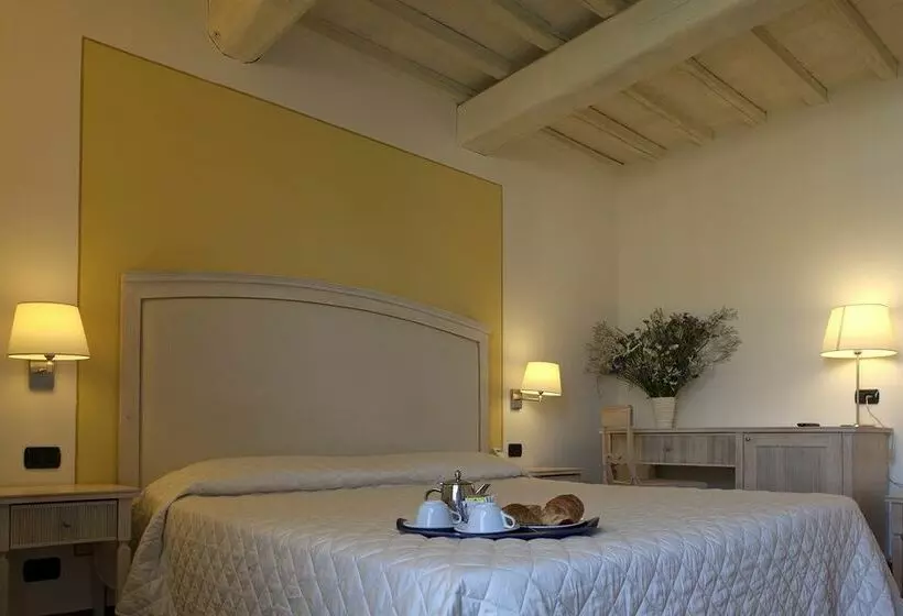 호텔 Villa Saulina