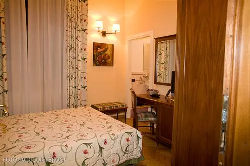 호텔 Villa Saulina