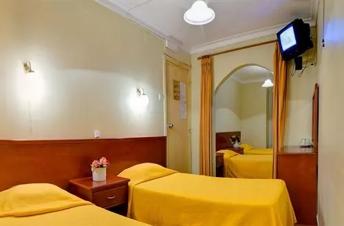 פנסיון Casa de Hóspedes Modelo