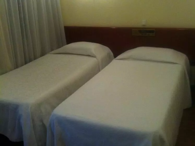 פנסיון Casa de Hóspedes Modelo