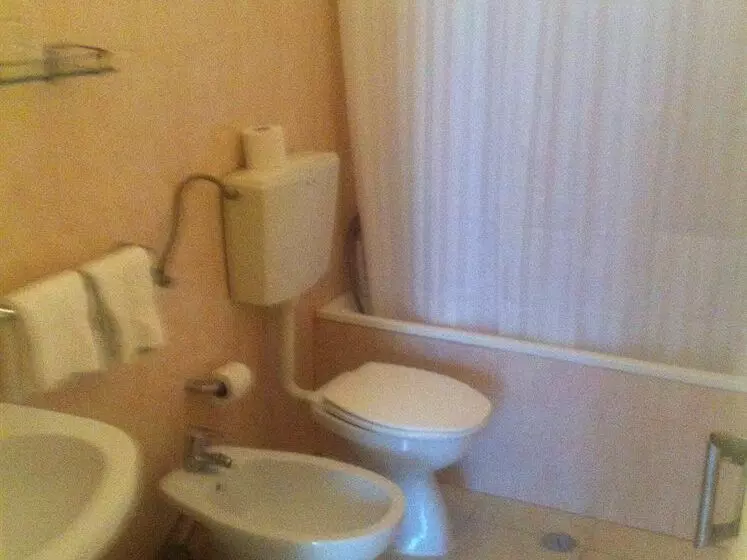 פנסיון Casa de Hóspedes Modelo