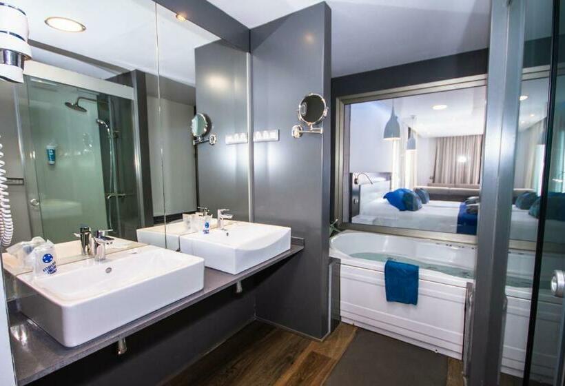 Servatur Casablanca Suites & Spa - Adults Only