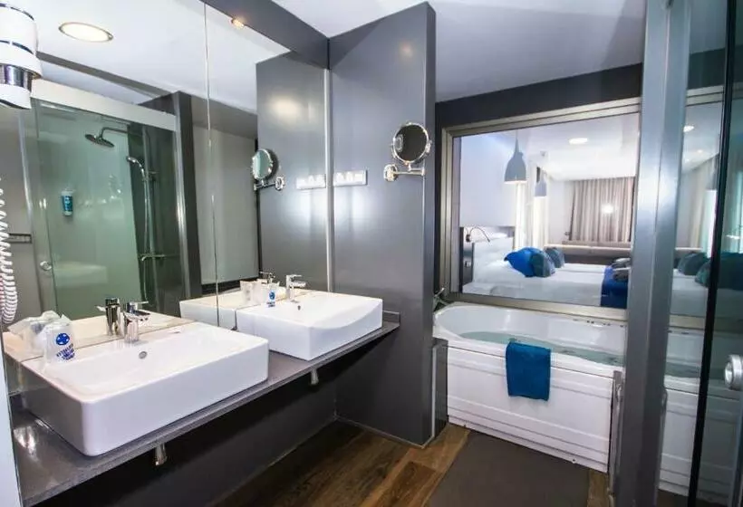 Servatur Casablanca Suites & Spa - Adults Only