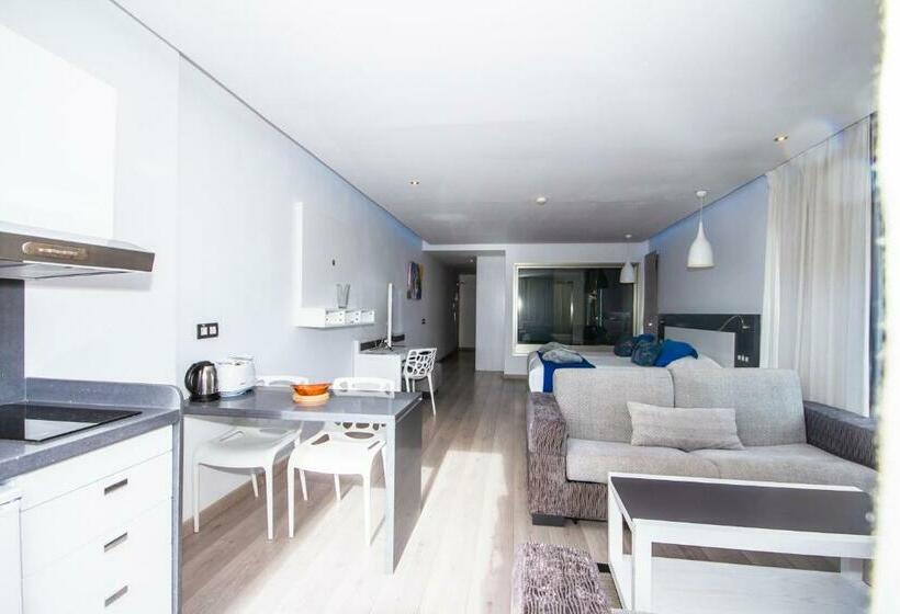 Servatur Casablanca Suites & Spa - Adults Only