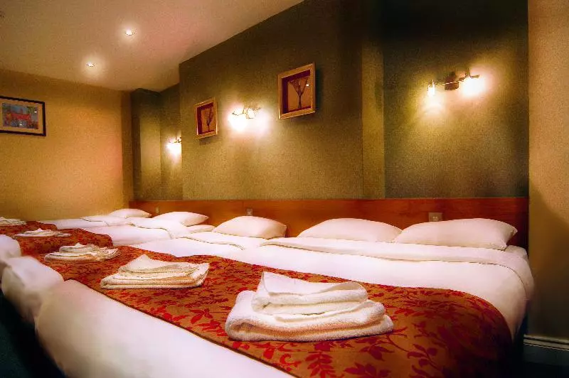 Westbury Hotel Kensington