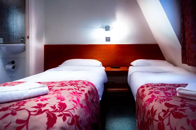 Westbury Hotel Kensington
