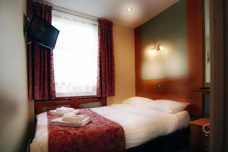 Westbury Hotel Kensington