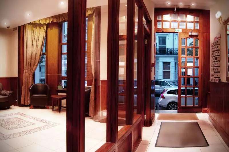 Westbury Hotel Kensington